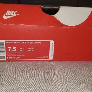 Nike Dunk Sky Hi sneakers